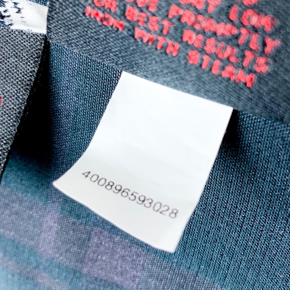 😄 Tony Hawk plaid short sleeve button down shirt - Picture 4 of 7